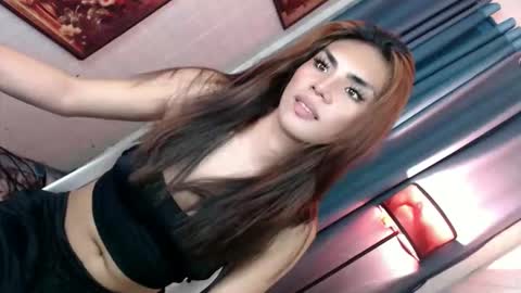 Snapshot of miss_bella69 chatting on 12-05-25, 04:10 miss_bella69 online show from 12-05-25, 04:10