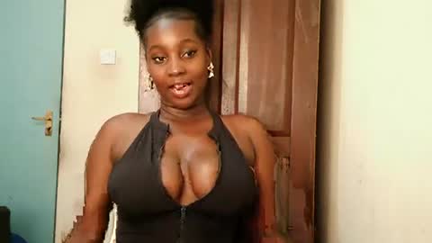 Snapshot of miss_boobieliscious1 chatting on 02-15-26, 12:58 miss_boobieliscious1 online show from 02-15-26, 12:58