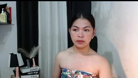 Briella online show from 04-06-26, 01:12