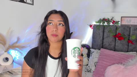 lucy 3 online show from 02-04-25, 01:02