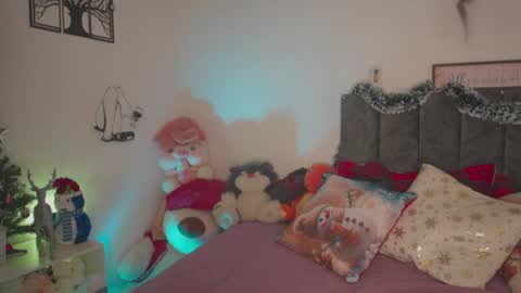 lucy 3 online show from 12-02-25, 02:06