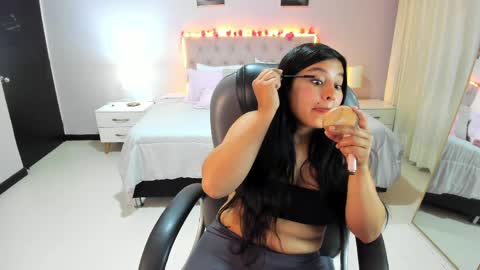 Snapshot of miss_cataleya__ chatting on 05-04-26, 11:28 Cataleya online show from 05-04-26, 11:28