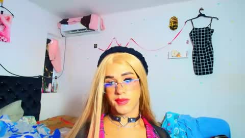 Snapshot of miss_channellx chatting on 06-14-26, 11:34 miss_channellx online show from 06-14-26, 11:34