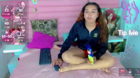 miss_charlotte78 online show from 11-21-25, 09:57