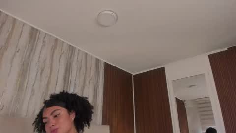 CANDELA CASTRO  online show from 03-19-26, 12:31