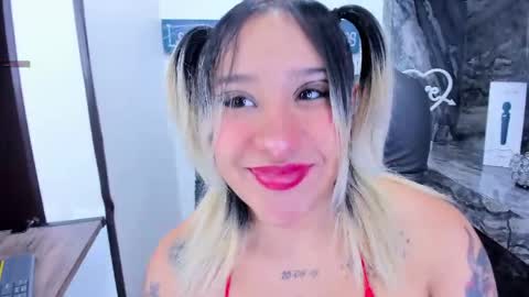 Danika online show from 04-09-26, 11:04