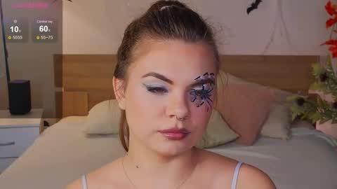 Snapshot of miss_delia chatting on 10-22-25, 12:00 Cordelia online show from 10-22-25, 12:00