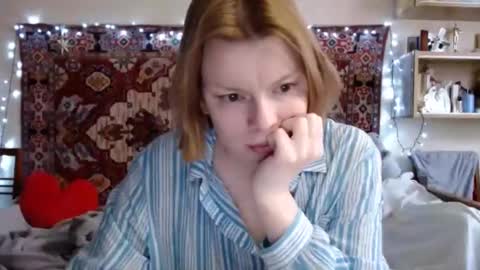 Elis online show from 02-06-25, 12:16