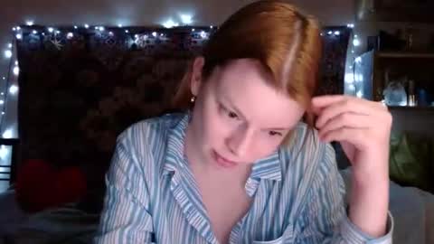 Elis online show from 02-06-25, 03:20