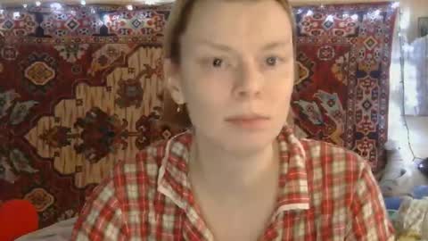 Snapshot of miss_elistia_ chatting on 02-25-26, 12:15 Elis online show from 02-25-26, 12:15