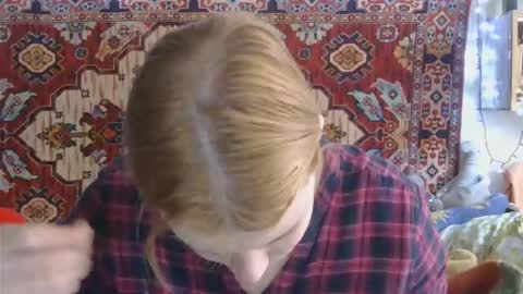 Elis online show from 04-08-26, 10:59