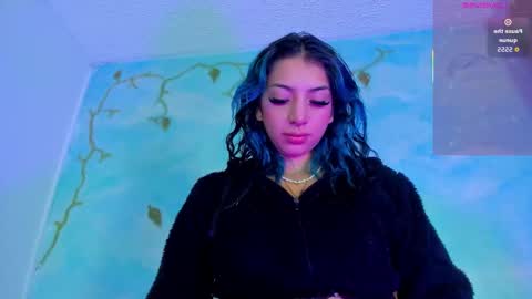 Snapshot of miss_evans_ chatting on 01-10-26, 08:38 miss_evans_ online show from 01-10-26, 08:38