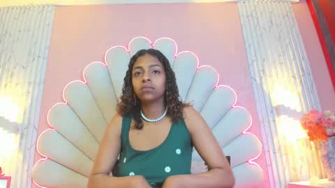 Snapshot of miss_evans_ chatting on 01-12-26, 02:22 miss_evans_ online show from 01-12-26, 02:22