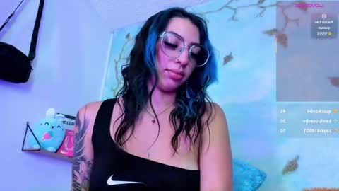 Snapshot of miss_evans_ chatting on 05-08-26, 03:34 miss_evans_ online show from 05-08-26, 03:34