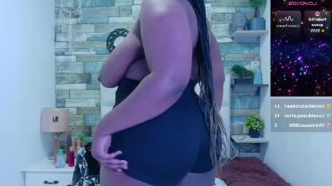 Snapshot of miss_evans_ chatting on 05-11-26, 01:06 miss_evans_ online show from 05-11-26, 01:06