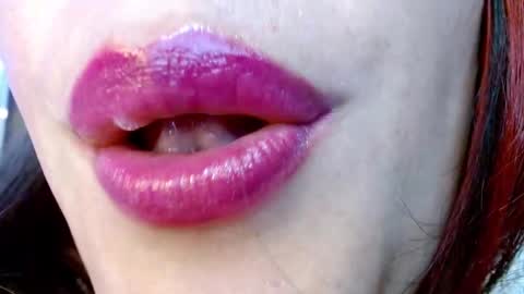 Miss Evoleth online show from 01-27-25, 09:13