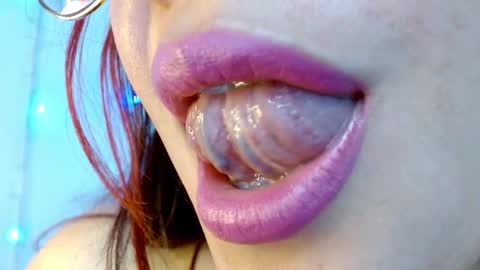 Miss Evoleth online show from 01-28-25, 05:00