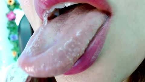 Miss Evoleth online show from 02-08-25, 03:41