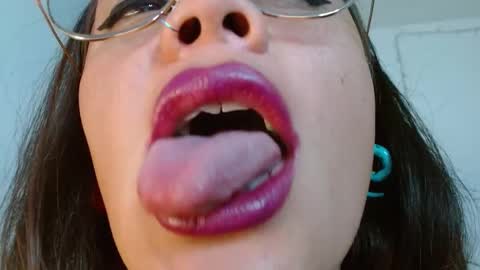 Miss Evoleth online show from 11-14-25, 07:07