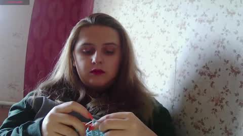 Snapshot of miss_iriss chatting on 04-19-26, 03:33 Miss Iriss online show from 04-19-26, 03:33