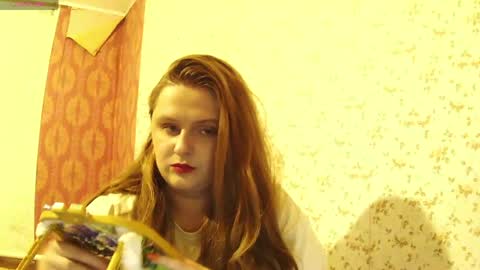Snapshot of miss_iriss chatting on 05-06-26, 06:35 Miss Iriss online show from 05-06-26, 06:35