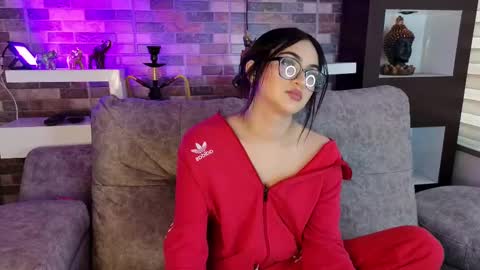 Snapshot of miss_ivyy chatting on 09-23-25, 09:18 miss_ivyy online show from 09-23-25, 09:18