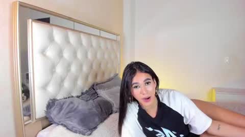 Snapshot of miss_khalifadoll chatting on 06-24-26, 03:49 miss_khalifadoll online show from 06-24-26, 03:49