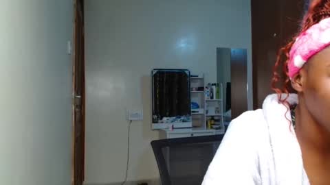 Snapshot of miss_kiarrafit chatting on 12-03-24, 11:02 Miss Kiarrafit online show from 12-03-24, 11:02