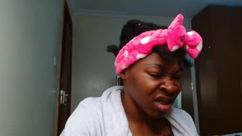 Snapshot of miss_kiarrafit chatting on 12-06-24, 08:05 Miss Kiarrafit online show from 12-06-24, 08:05