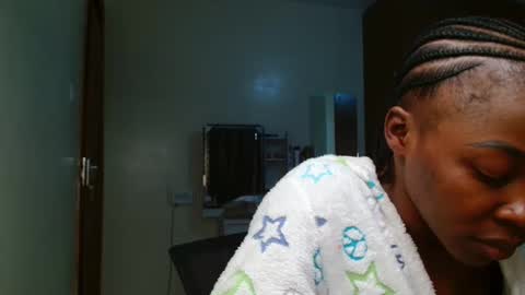 Snapshot of miss_kiarrafit chatting on 12-13-24, 08:51 Miss Kiarrafit online show from 12-13-24, 08:51