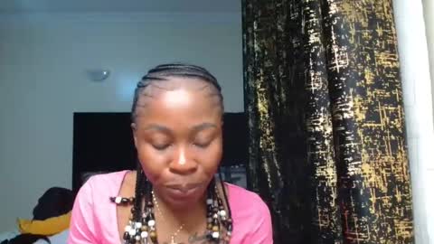 Snapshot of miss_kiarrafit chatting on 03-01-25, 07:04 Miss Kiarrafit online show from 03-01-25, 07:04