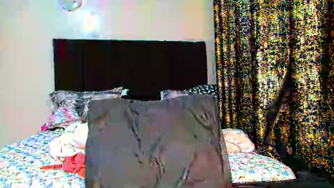 Snapshot of miss_kiarrafit chatting on 03-08-25, 08:14 Miss Kiarrafit online show from 03-08-25, 08:14