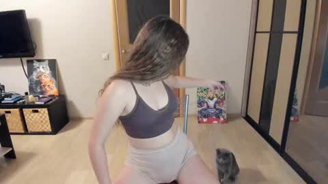 Kitty online show from 11-03-25, 01:51