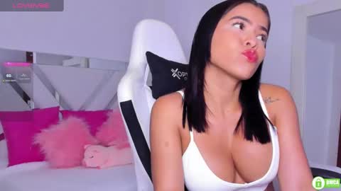   online show from 02-18-25, 10:14