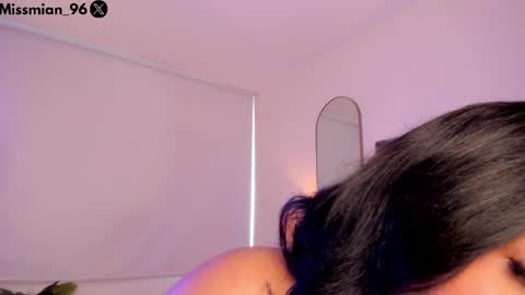 Snapshot of miss_mian chatting on 10-03-25, 08:50 Mian online show from 10-03-25, 08:50