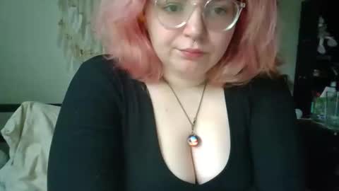 Snapshot of miss_miseryxo chatting on 04-30-26, 12:11 bri online show from 04-30-26, 12:11