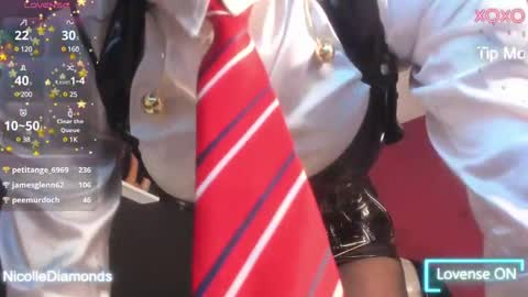 Miss Nicole online show from 01-17-25, 09:28