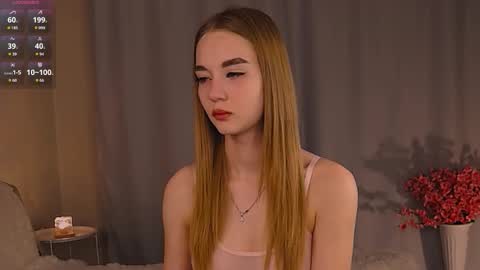 Snapshot of miss_nicoletta chatting on 10-06-25, 11:46 Nicole online show from 10-06-25, 11:46
