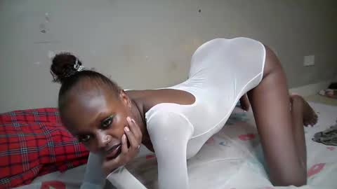 Snapshot of miss_pretty01 chatting on 04-03-26, 06:06 miss_pretty01 online show from 04-03-26, 06:06