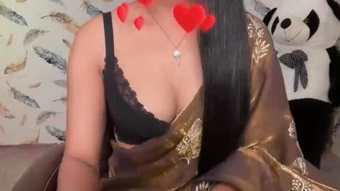 miss_queen99 online show from 11-21-25, 07:18