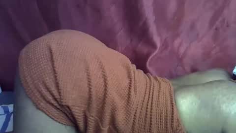 Snapshot of miss_rihanna2 chatting on 10-14-25, 06:58 miss_rihanna2 online show from 10-14-25, 06:58