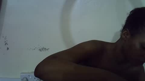 Snapshot of miss_rihanna2 chatting on 11-03-25, 04:47 miss_rihanna2 online show from 11-03-25, 04:47