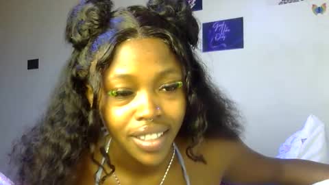 miss_sexyyy online show from 10-13-25, 01:44