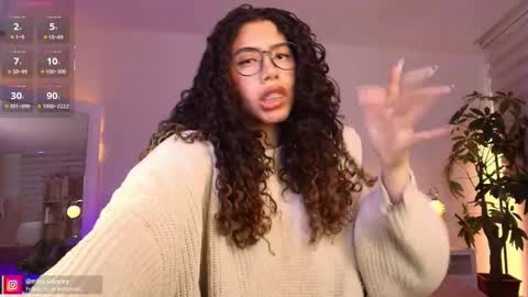 Amy Olivera online show from 10-27-25, 01:37