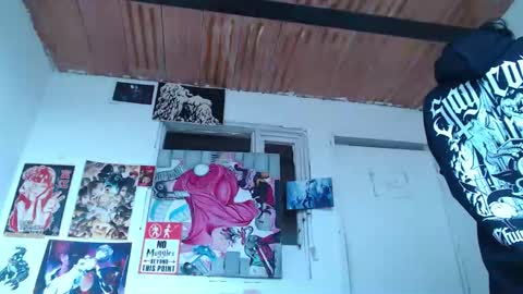 Snapshot of miss_spy chatting on 12-22-25, 06:16 Kortana 2.0 dont forget thumbs up and follow me on twitter online show from 12-22-25, 06:16