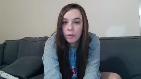 Snapshot of miss_sunshine01 chatting on 02-02-26, 03:44 Bella online show from 02-02-26, 03:44