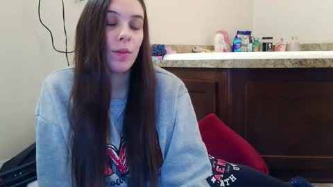 Snapshot of miss_sunshine01 chatting on 03-09-26, 04:00 Bella online show from 03-09-26, 04:00