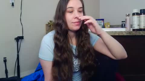 Bella online show from 05-31-26, 07:15