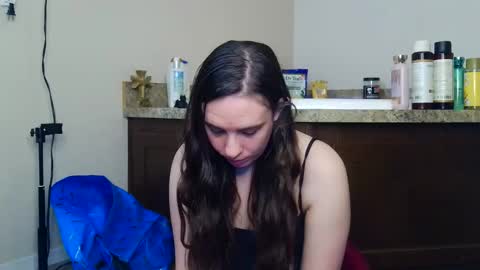Bella online show from 06-04-26, 02:39