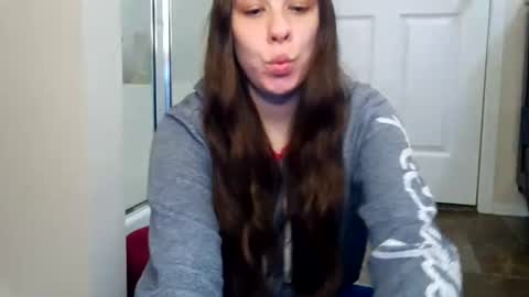 Bella online show from 07-21-26, 02:14